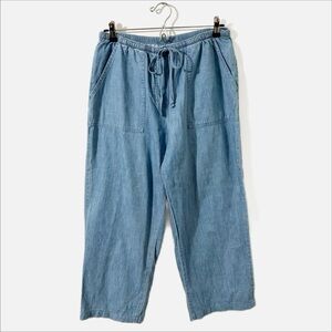 L.L. Bean Classic Fit Sunwashed Denim Pull On Pants Cropped Straight Leg Elastic